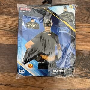 DC Comics Batman Adult Costume Kit Mask Cape Gloves Belt NWT Superhero